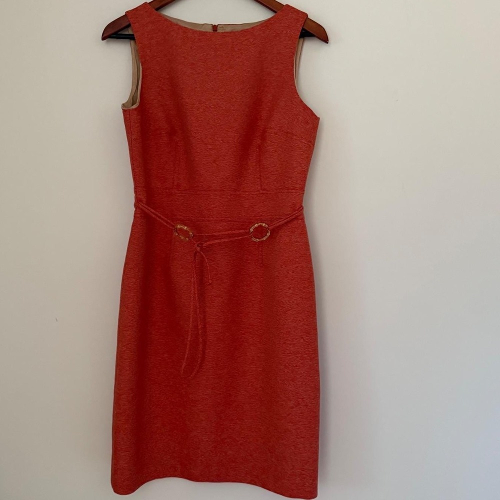 David Meister Coral Textured Sleeveless Sheath Dress with‎ Gold Bamboo Belt Sz 8
